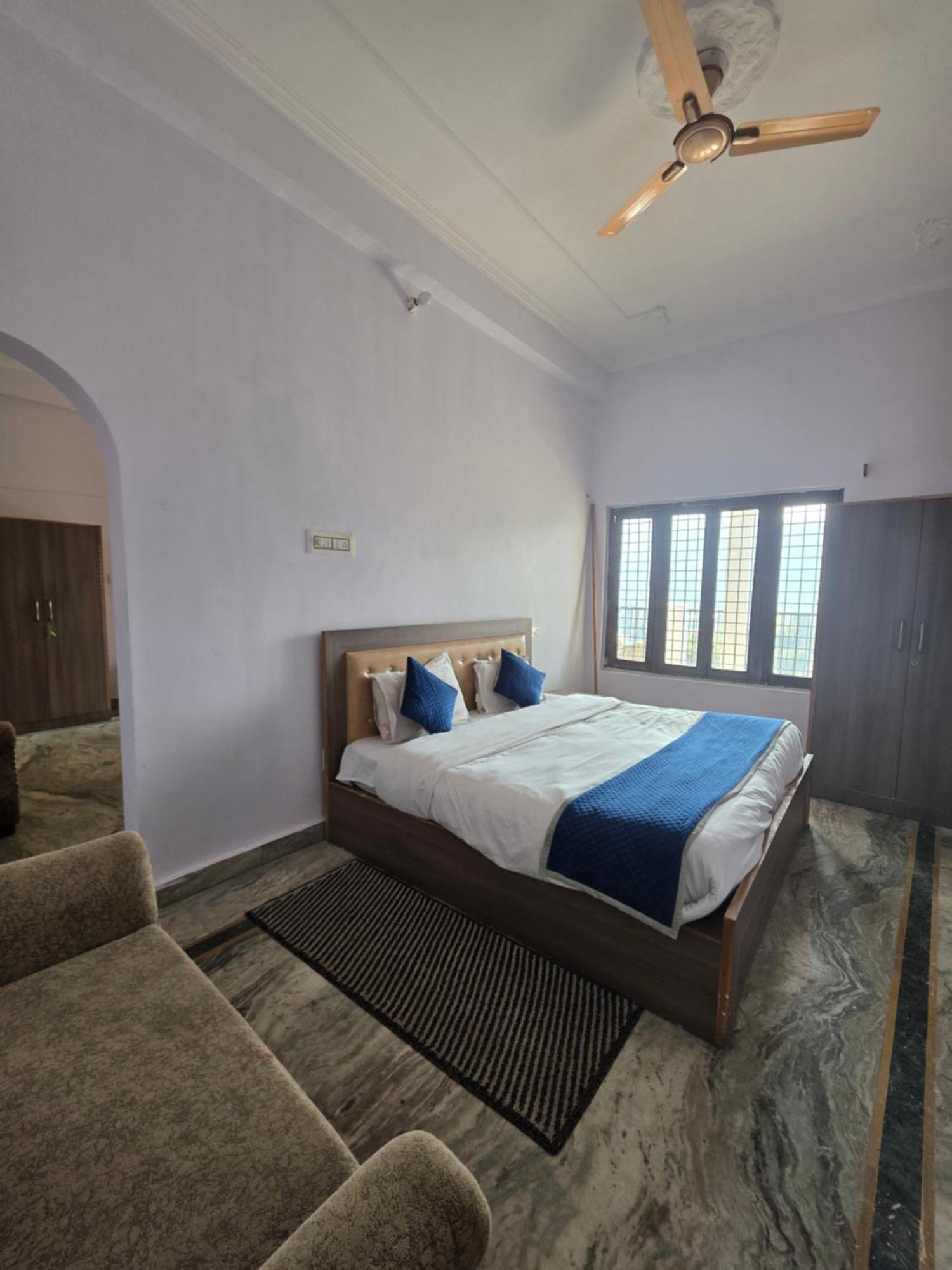 Siddhi Vinayak Hotel And Banquet Бхимтал Экстерьер фото