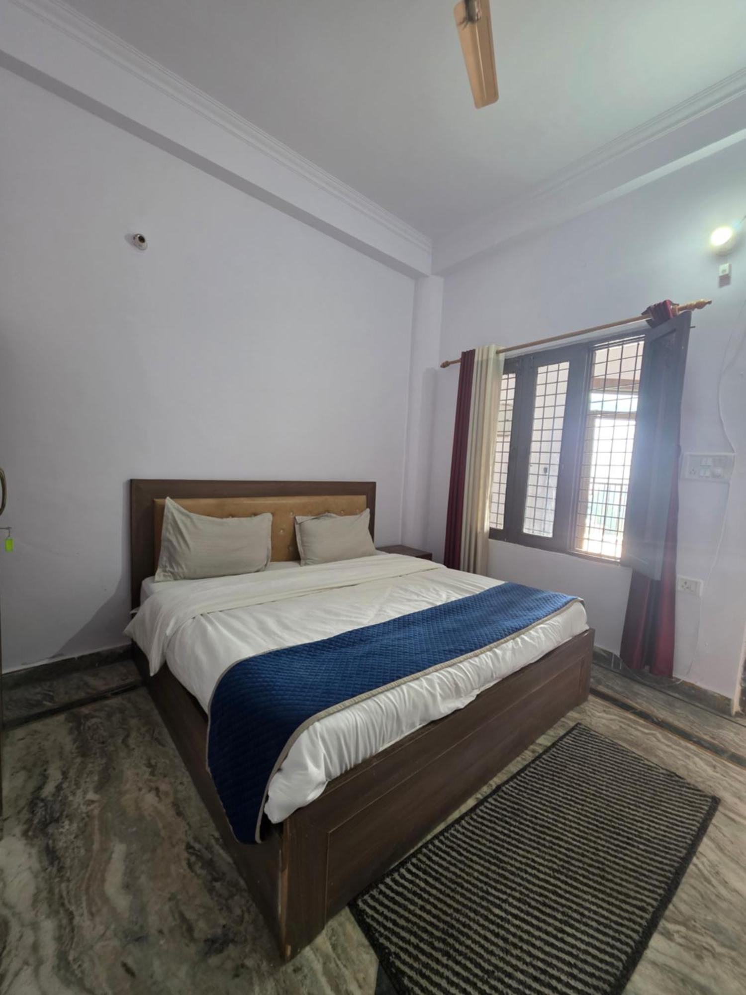 Siddhi Vinayak Hotel And Banquet Бхимтал Экстерьер фото